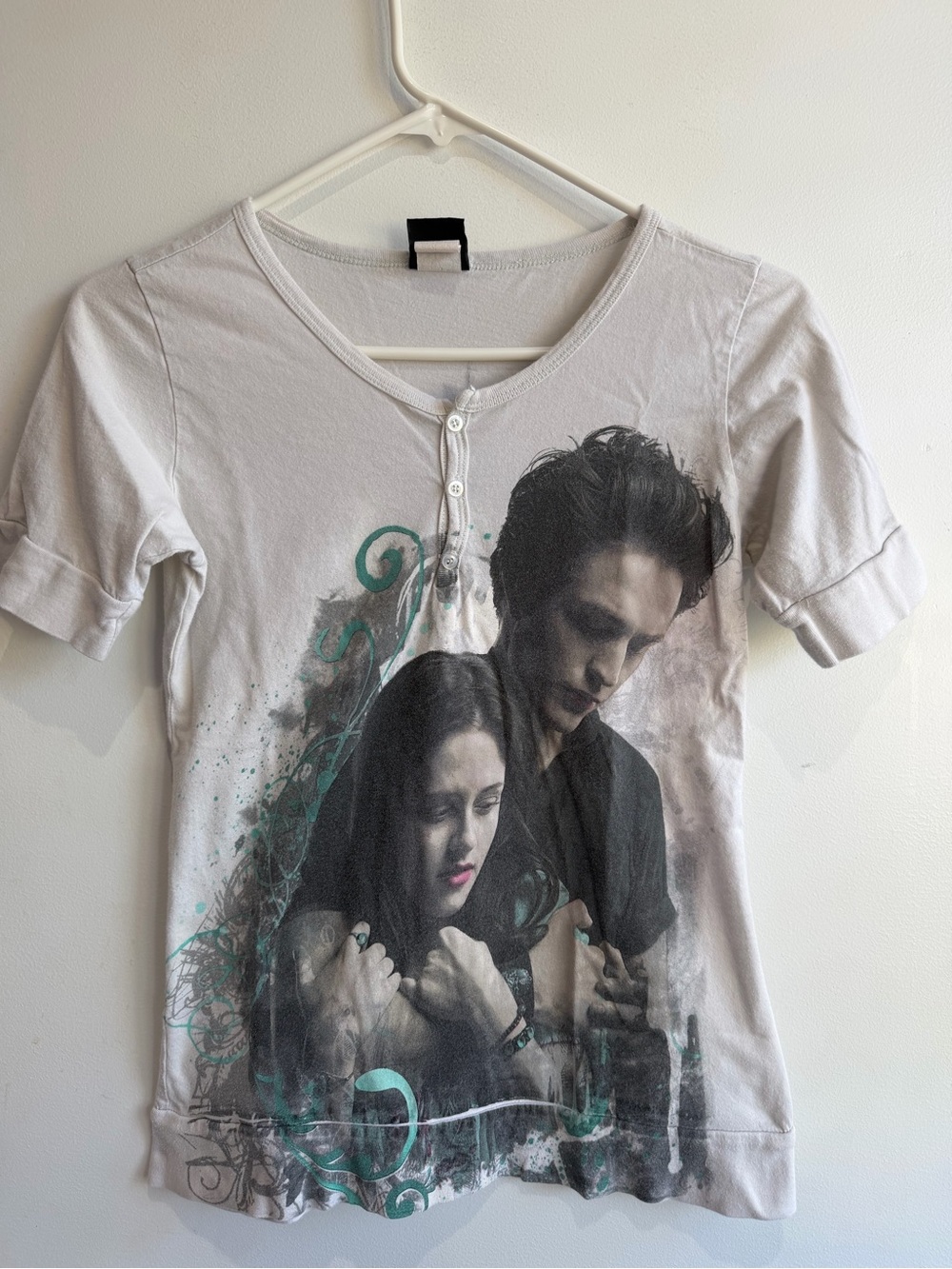 Vintage Twilight Bella and Edward T-Shirt